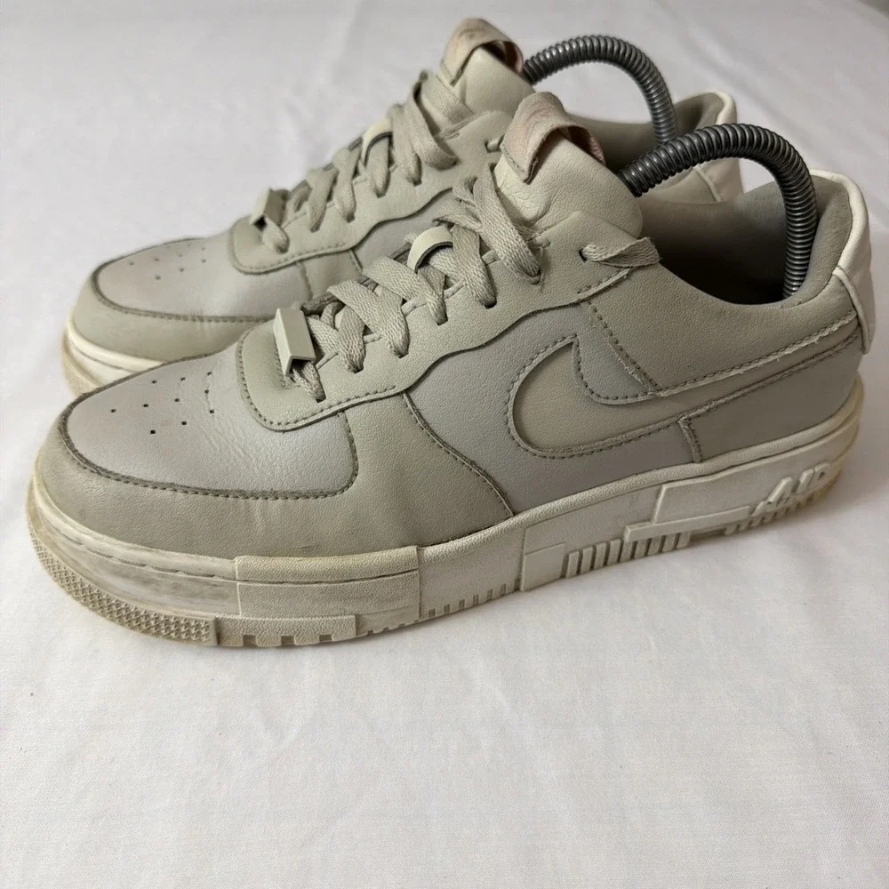 Women's Nike Air Force 1 Pixel Light Stone Grey Size 9.5 Casual Gym Shoes Fit
